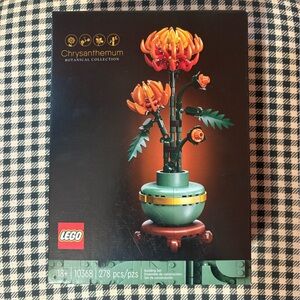 LEGO Botanical Collection Orange and Green Floral Set